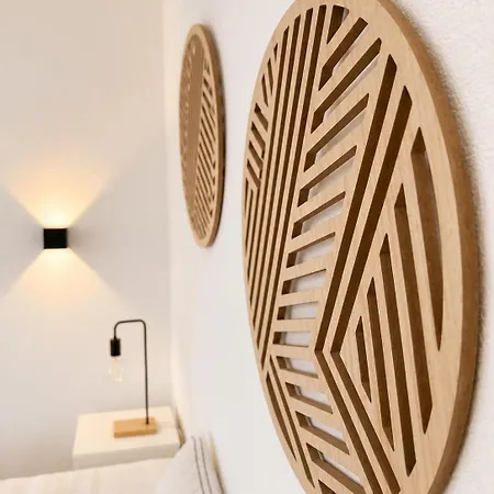 Zentral Gelegenes 1,5 Von Living Apartment *